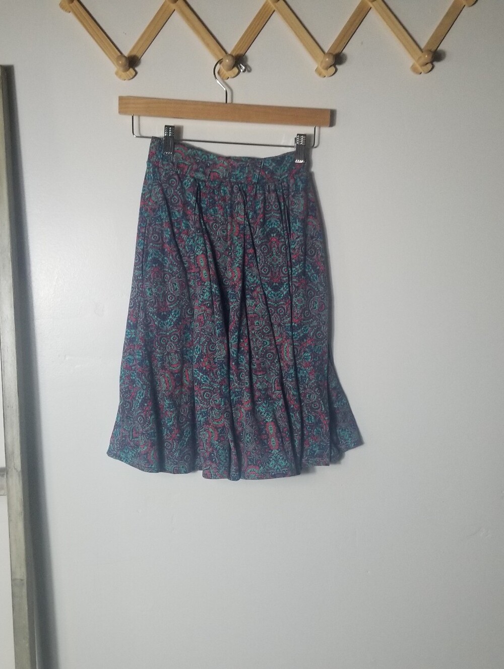 LULAROE WOMEN'S FLOWY SKIRT WITH POCKETS SIZE XS